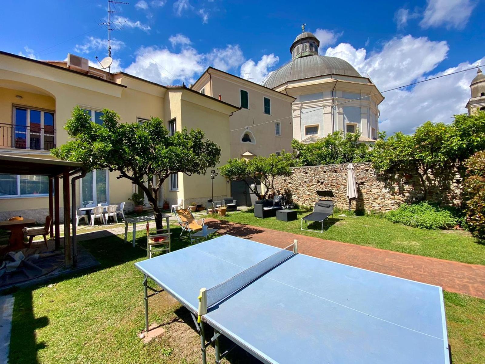 Villa Marcellina Лоано Екстериор снимка